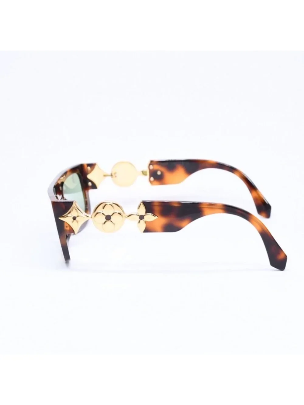 Louis Vuitton Monogram Tribute Sunglasses Tortoiseshell Color Tyler the Creator